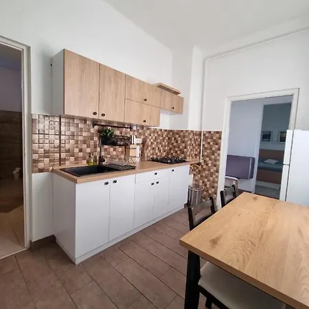 Nivo Apartman Siofok Διαμέρισμα